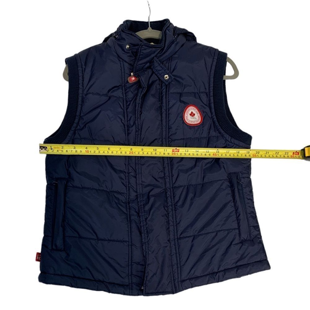 𝅺HUDSON Bay Navy Olympic Vest - Picture 10 of 10